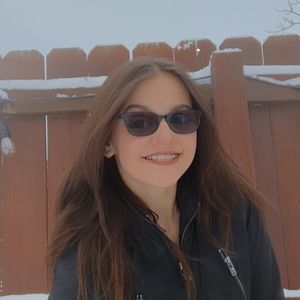 Meet your Posher, Macy